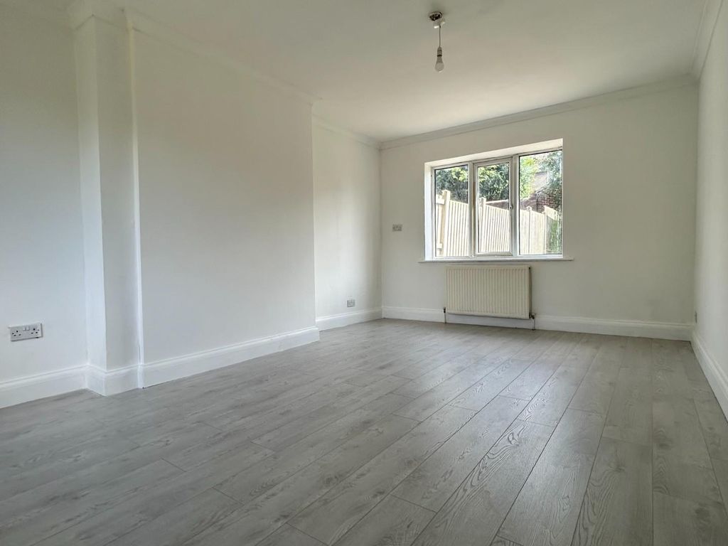 Property photo 3 of 19 Img_E6261.Jpg