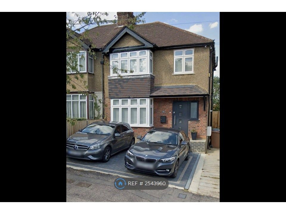 Property photo 1 of 3