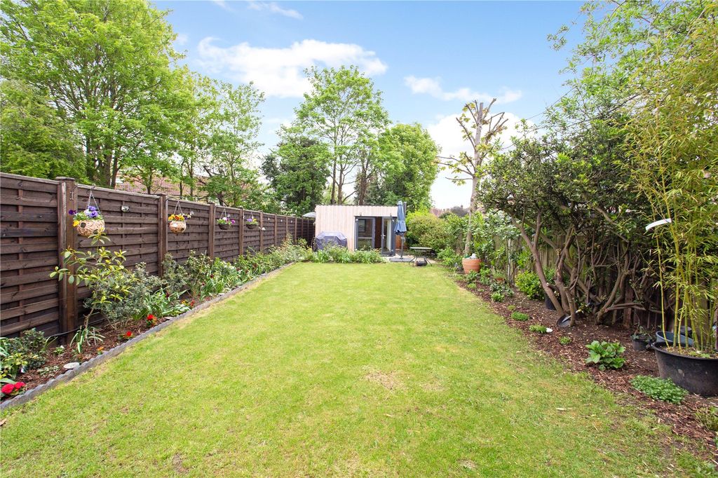 Property photo 2 of 18 Picture No. 50