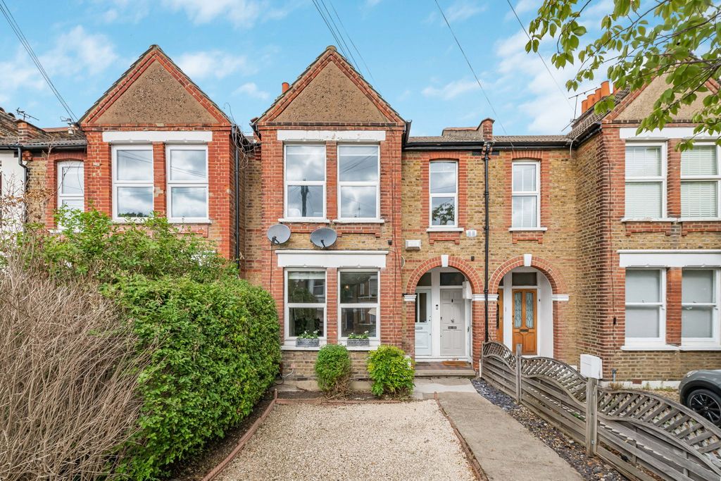 Property photo 1 of 19