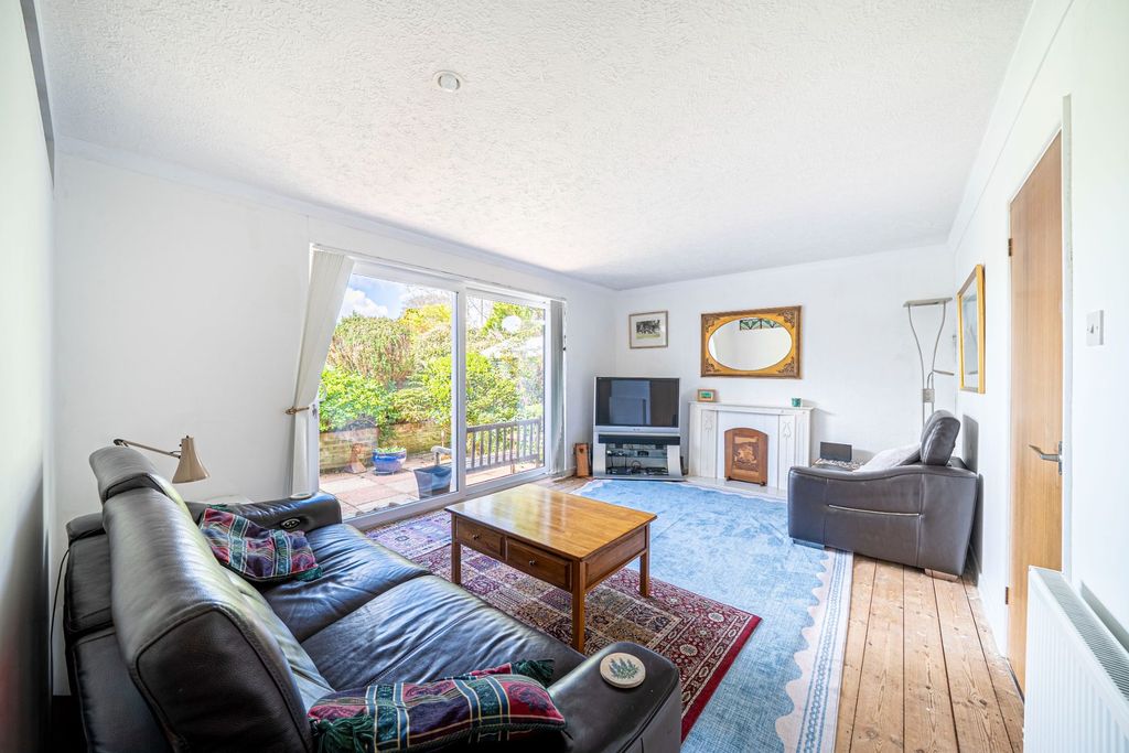 Property photo 2 of 49
