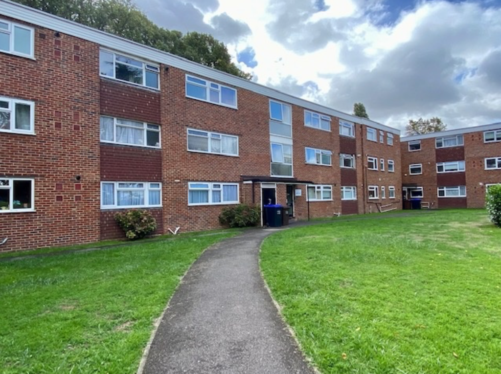 Property photo 1 of 11