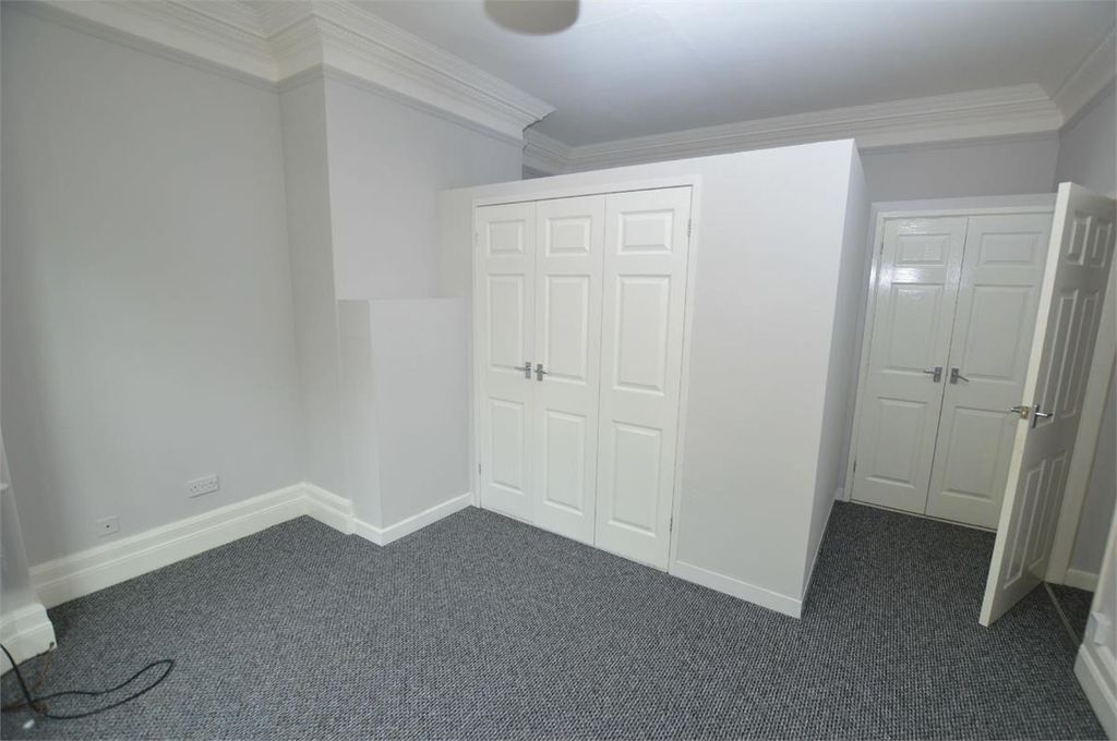 Property photo 2 of 7 Le8Q2Fbvueliqbo6Umblkarfc70.Jpg