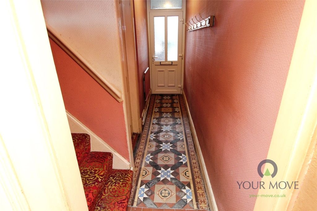 Property photo 2 of 23 Picture No. 28