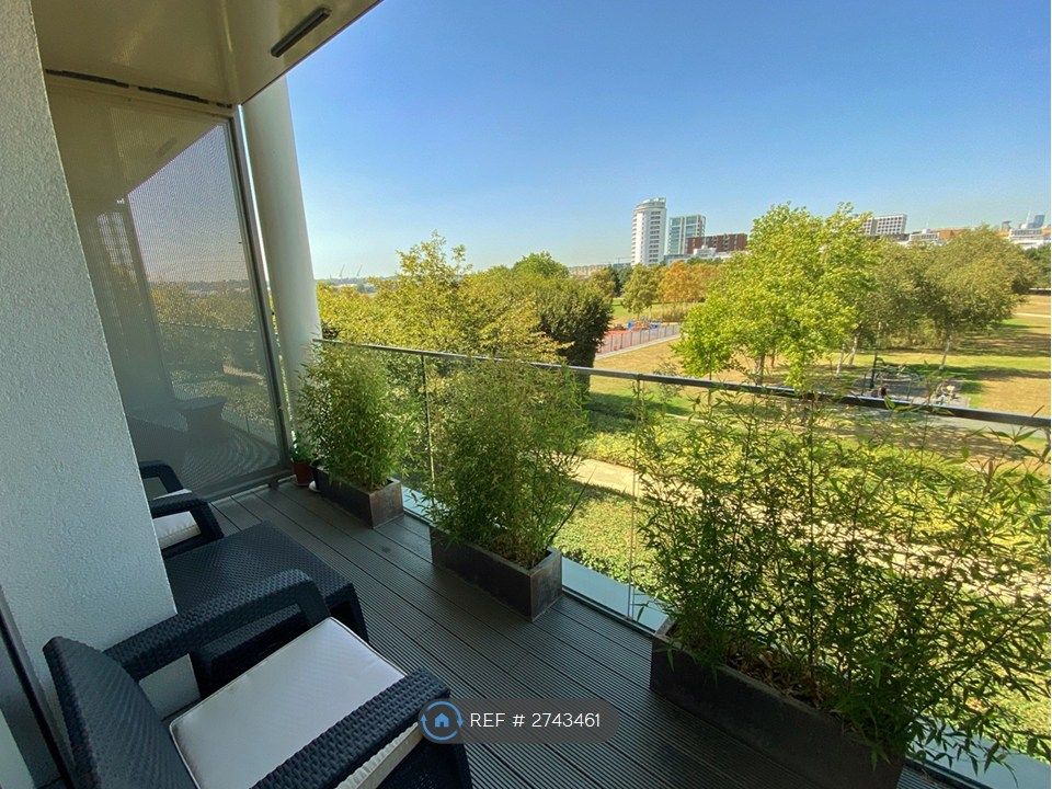 Property photo 3 of 15 Lower Floor Balcony Overlooking The Park