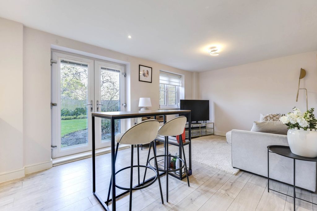 Property photo 3 of 15 Picture No. 41