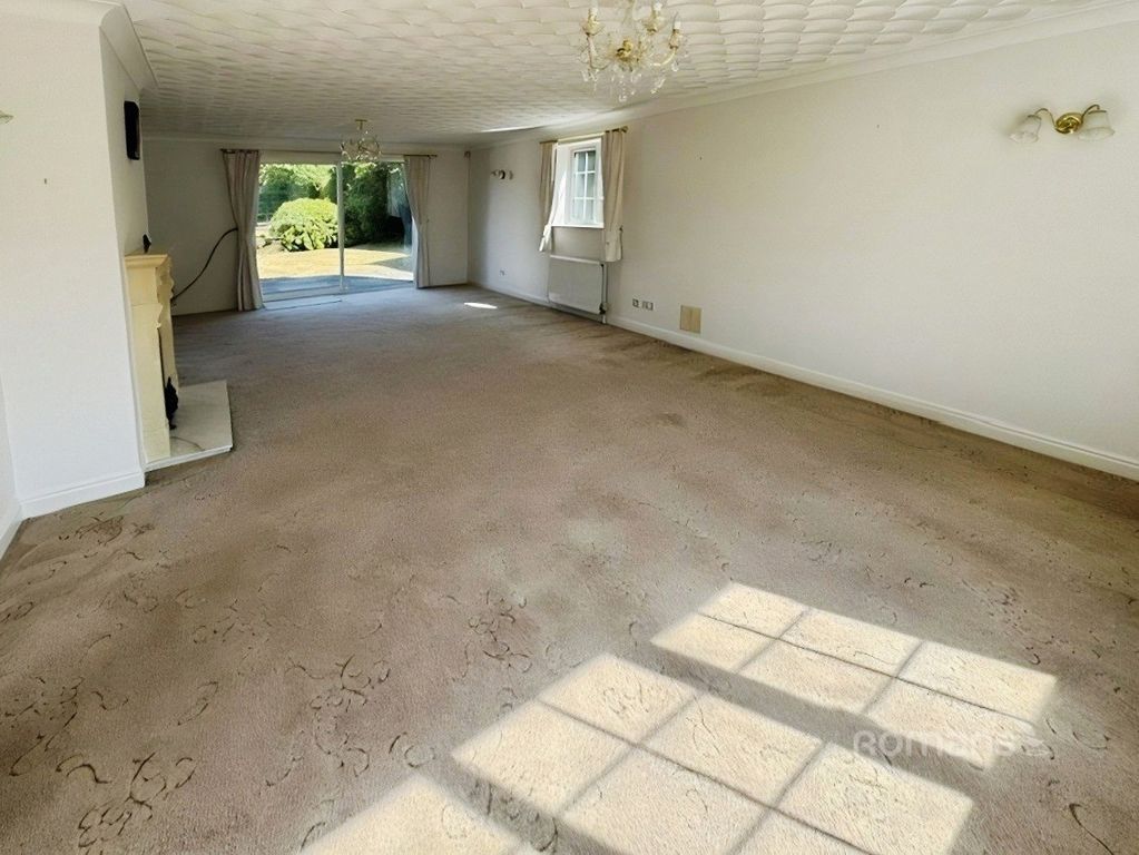 Property photo 3 of 18 Pbox-Img.Jpg