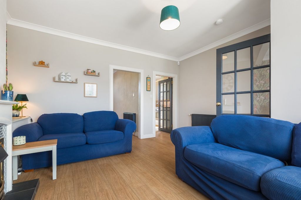 Property photo 3 of 20 Picture No. 27