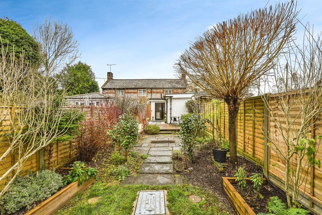 Property photo 2 of 16