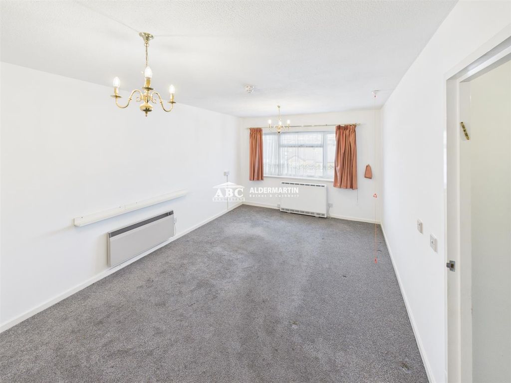 Property photo 2 of 9 Cam03215G0-Pr0090-Still001.Jpg