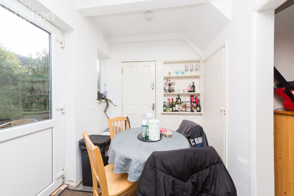 Property photo 3 of 11 Picture No. 21