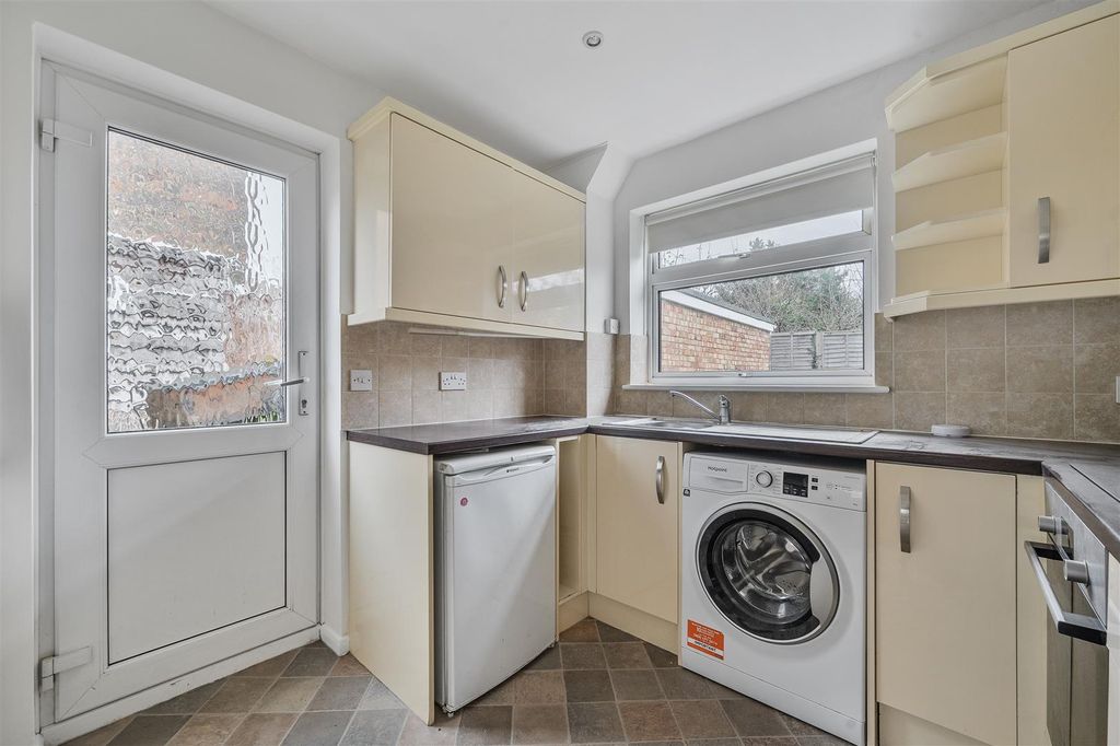 Property photo 2 of 12 Kitchen.Jpg