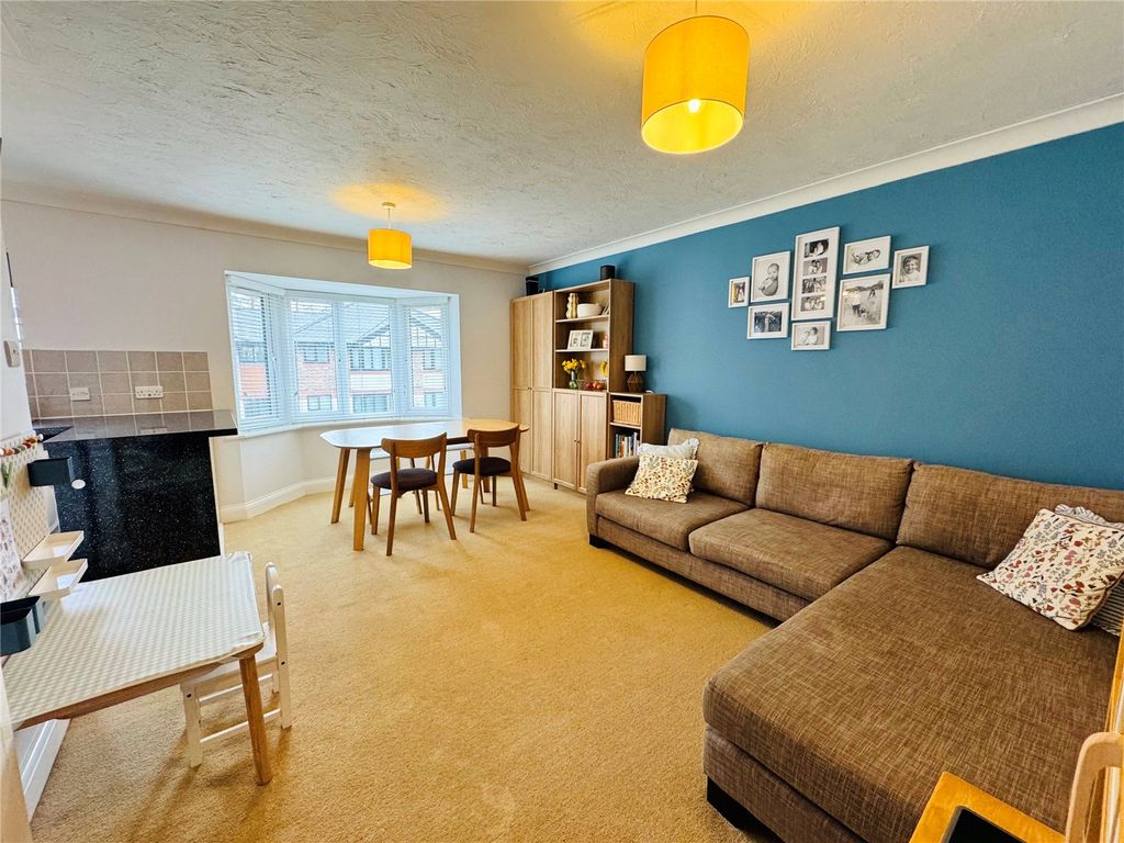 Property photo 2 of 7 Picture No. 04