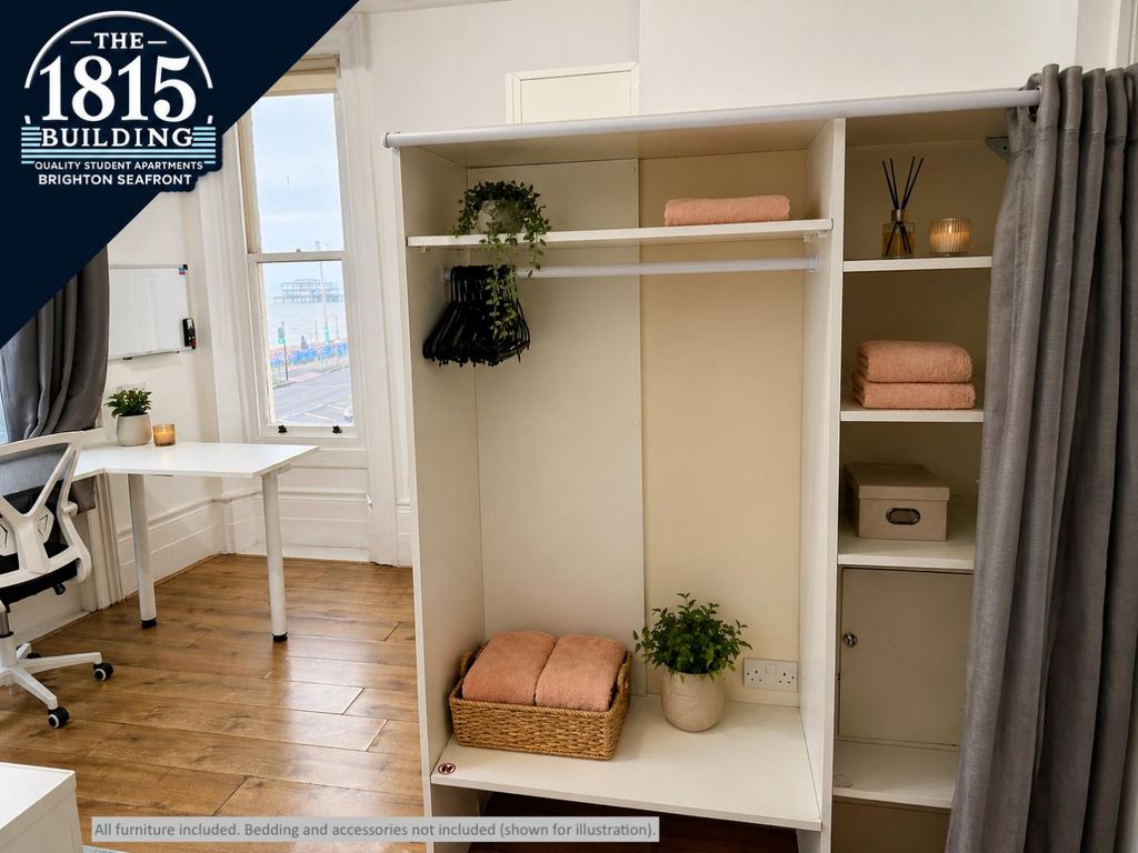 Property photo 2 of 8 Flat 3 Lounge.Png
