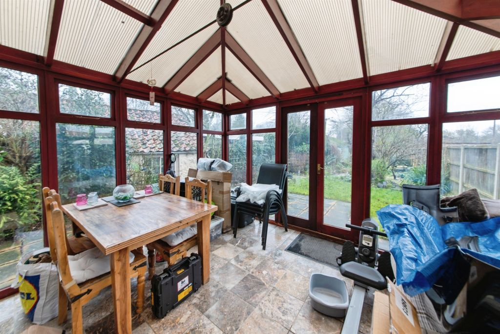 Property photo 3 of 18