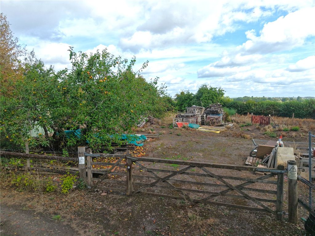 Property photo 2 of 11 Picture No. 21