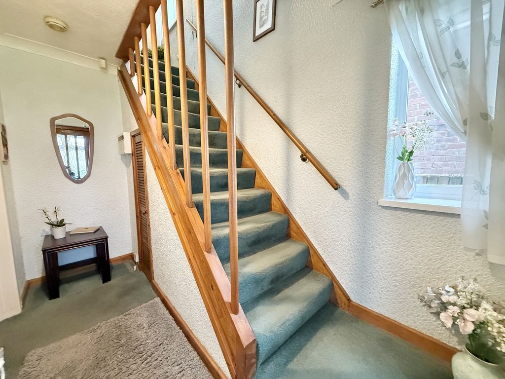 Property photo 3 of 16 Img_7441