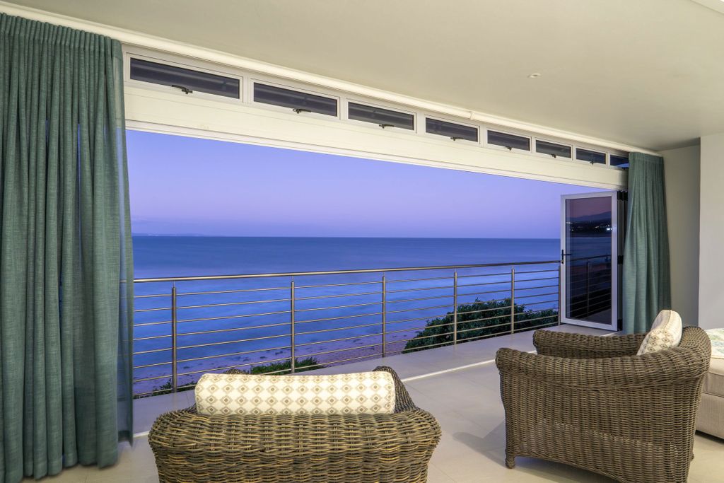 Property photo 2 of 53 1Jf1704821