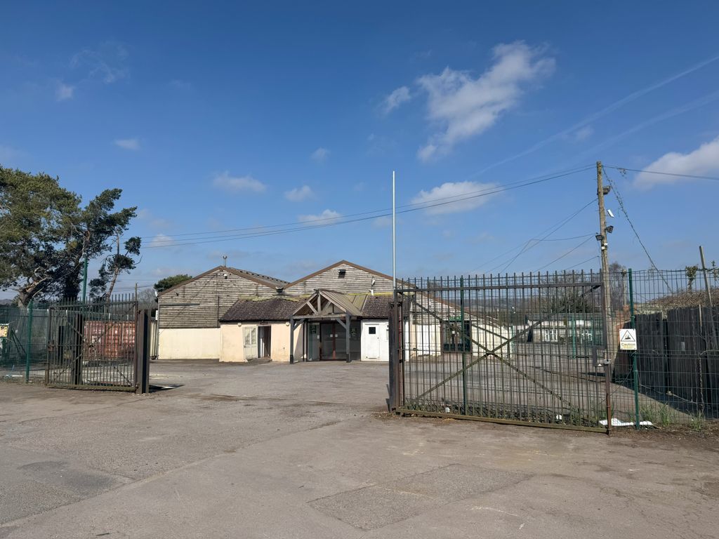 Property photo 2 of 2