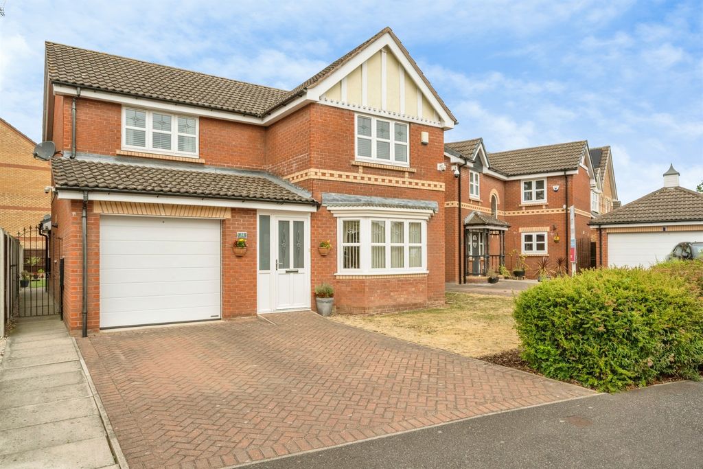 Property photo 1 of 19