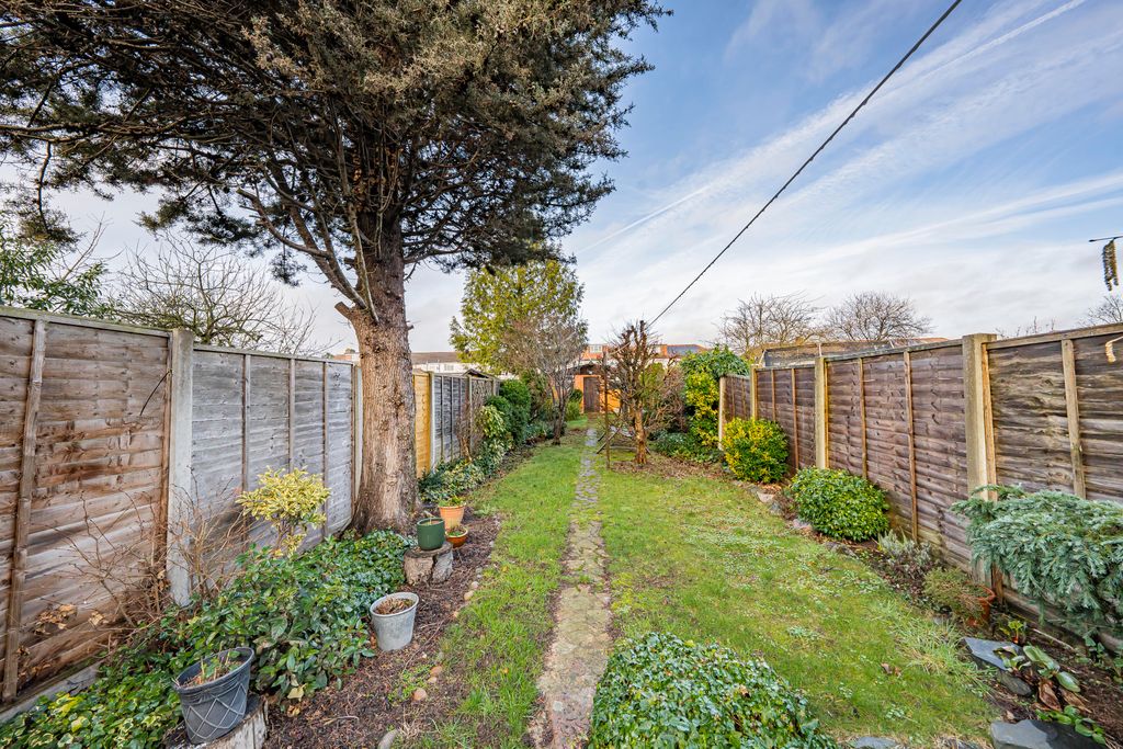 Property photo 3 of 15 Photo Feb 09 2026, 10 40 07 Am