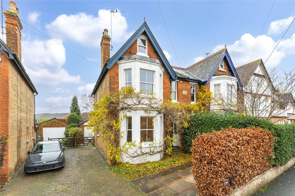 Property photo 1 of 13 Frontage