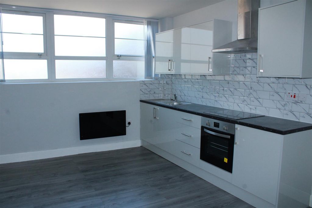 Property photo 2 of 6 Img_6557.Jpg