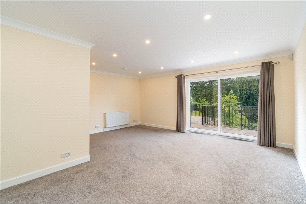 Property photo 3 of 27 Picture No. 18