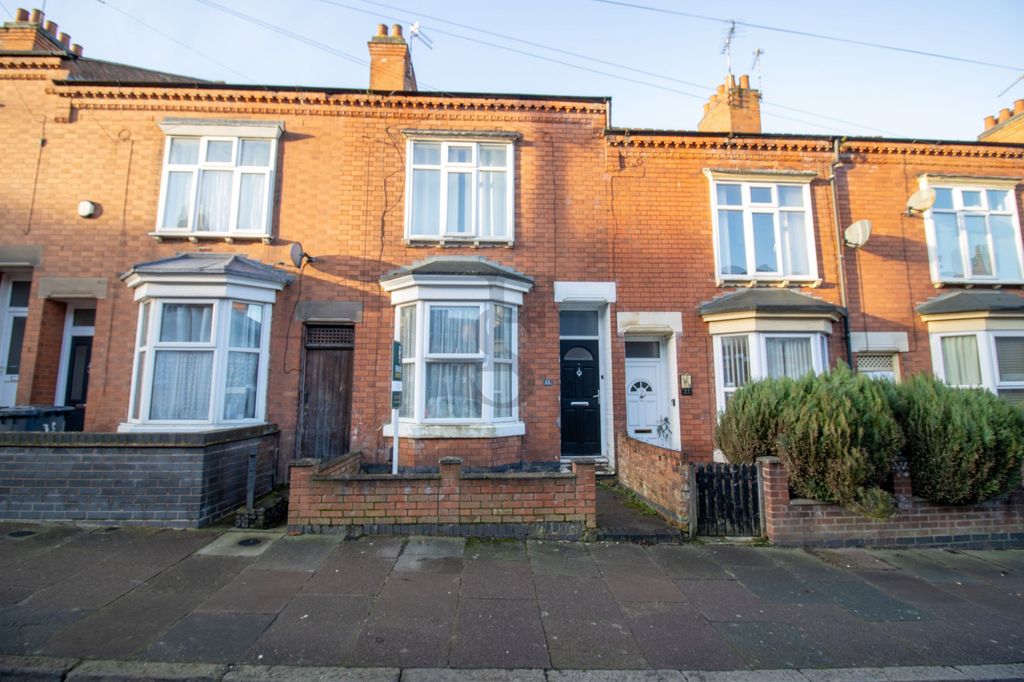 Property photo 1 of 7