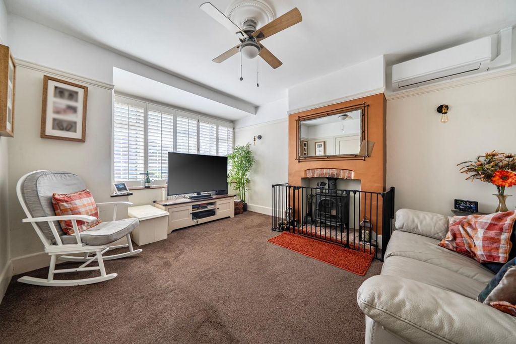 Property photo 2 of 15 1-69Ca97Eb5Ea97-1433985-1-69Ca59ba4d89c-1.Jpg