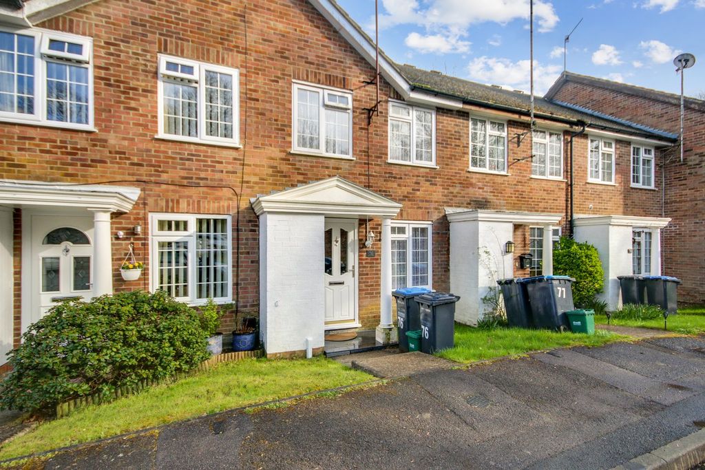 Property photo 1 of 12