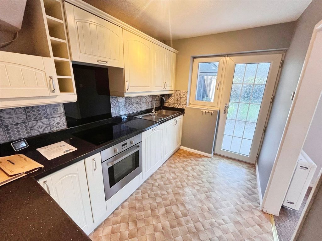 Property photo 3 of 16 Picture No. 28