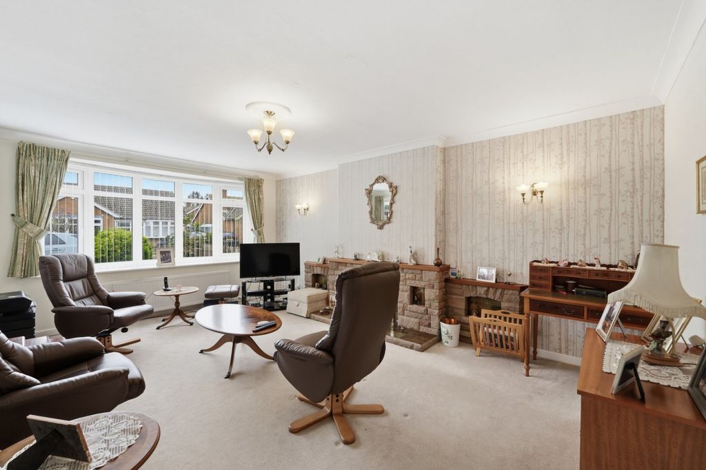 Property photo 2 of 19 Picture No. 13