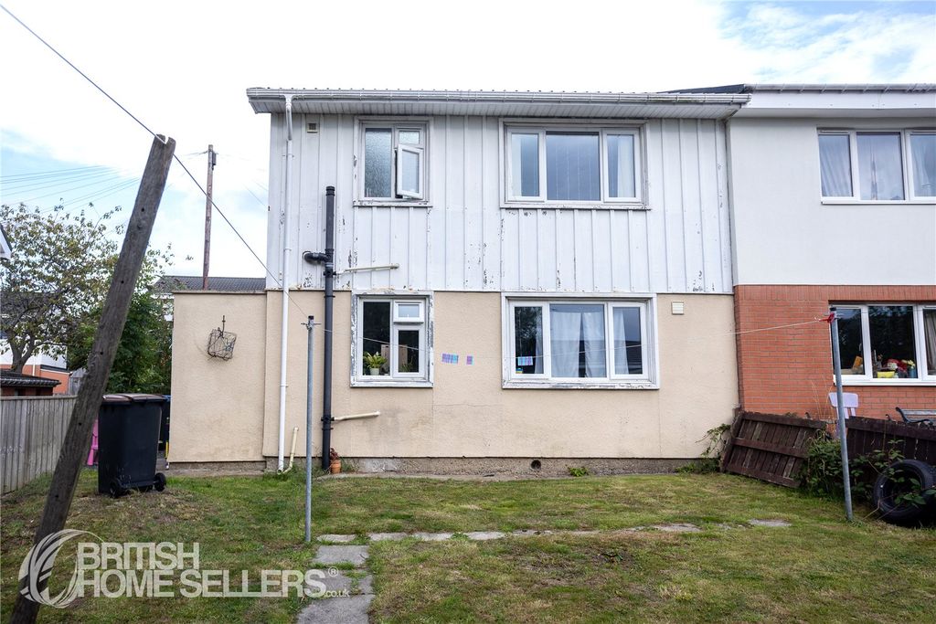 Property photo 1 of 19 Picture No. 17