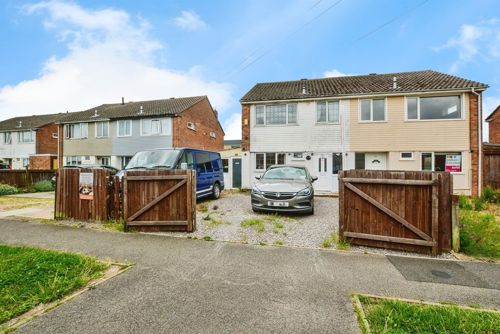 Property photo 1 of 14