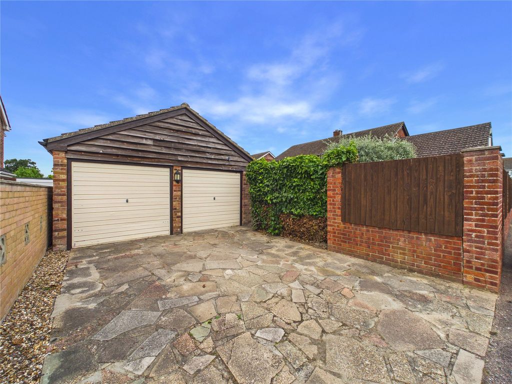 Property photo 2 of 19 Picture No. 02