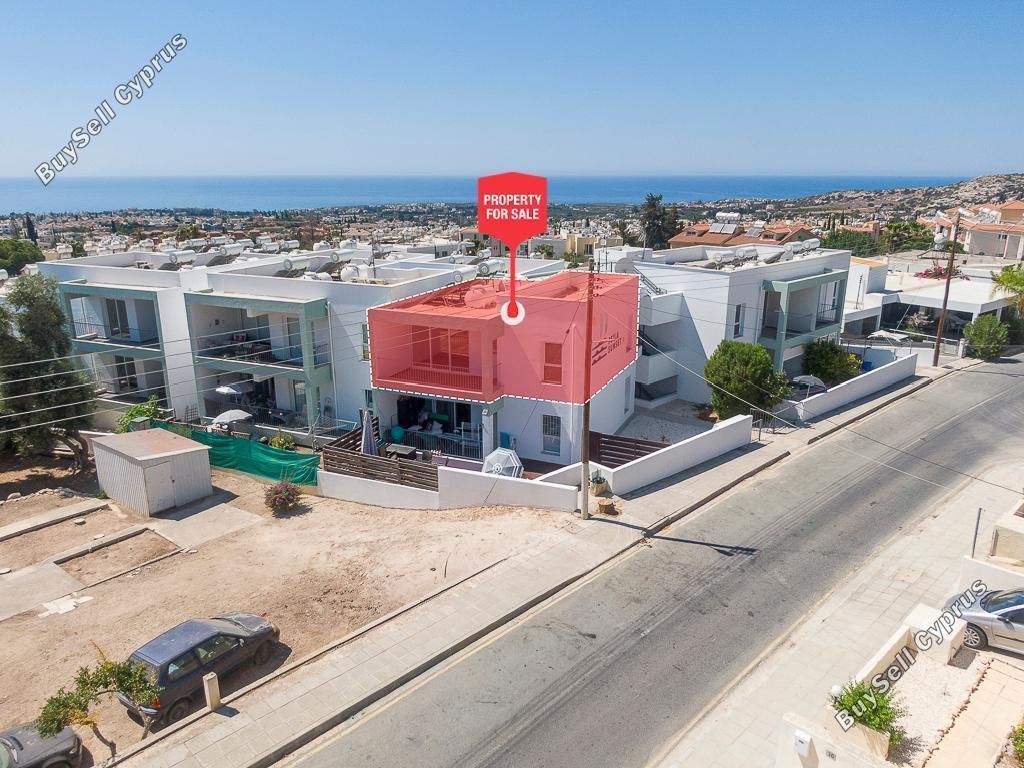 Property photo 3 of 22