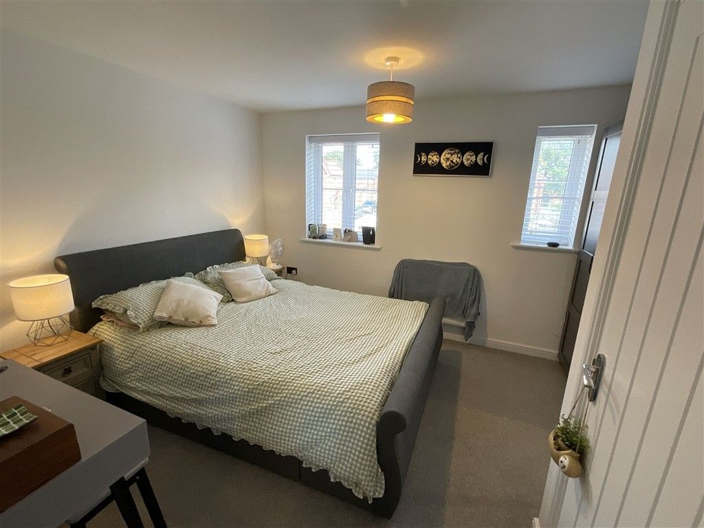 Property photo 3 of 5 Bedroom 1