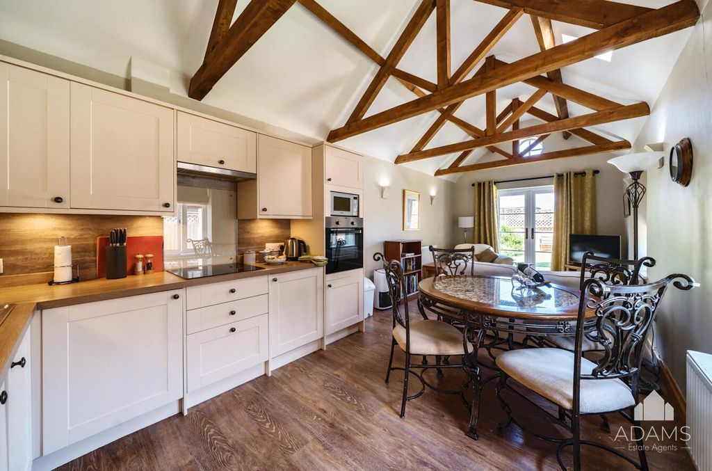 Property photo 2 of 14 Kitchen/Dining And Sitting Room