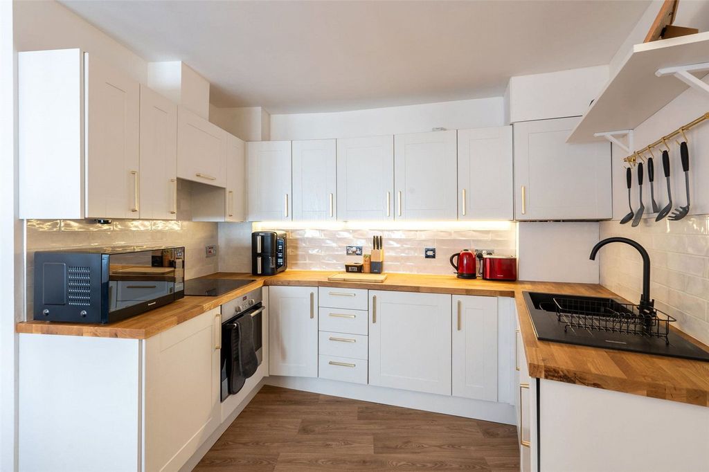 Additional image 5 of 2 bed flat for sale16 The Old Corn Exchange, Sandgate, Berwick-Upon-Tweed TD15