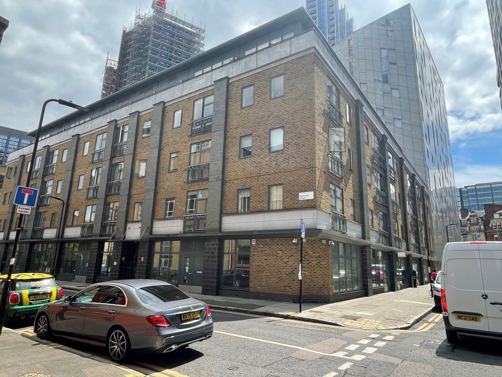 Property photo 1 of 19