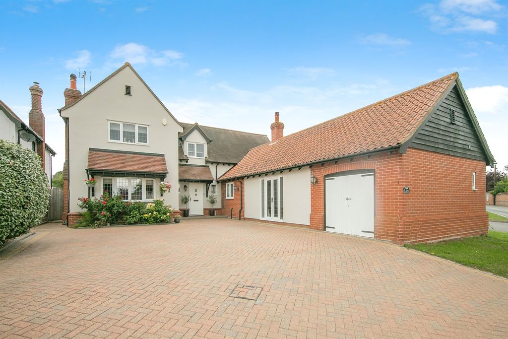 Property photo 1 of 22