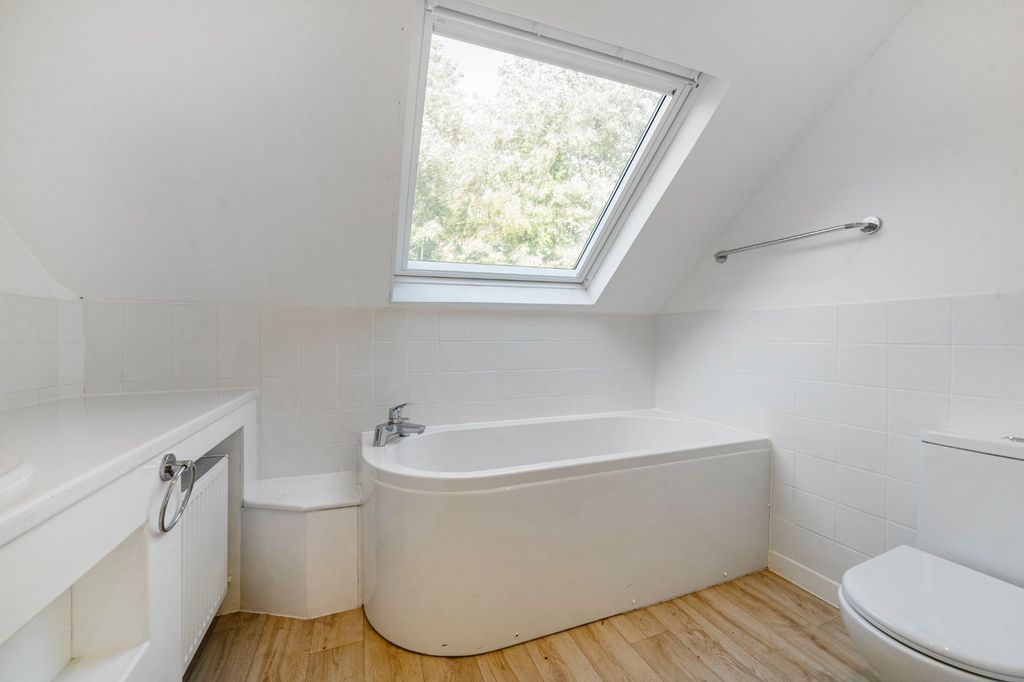 Property photo 3 of 13 Picture No. 05
