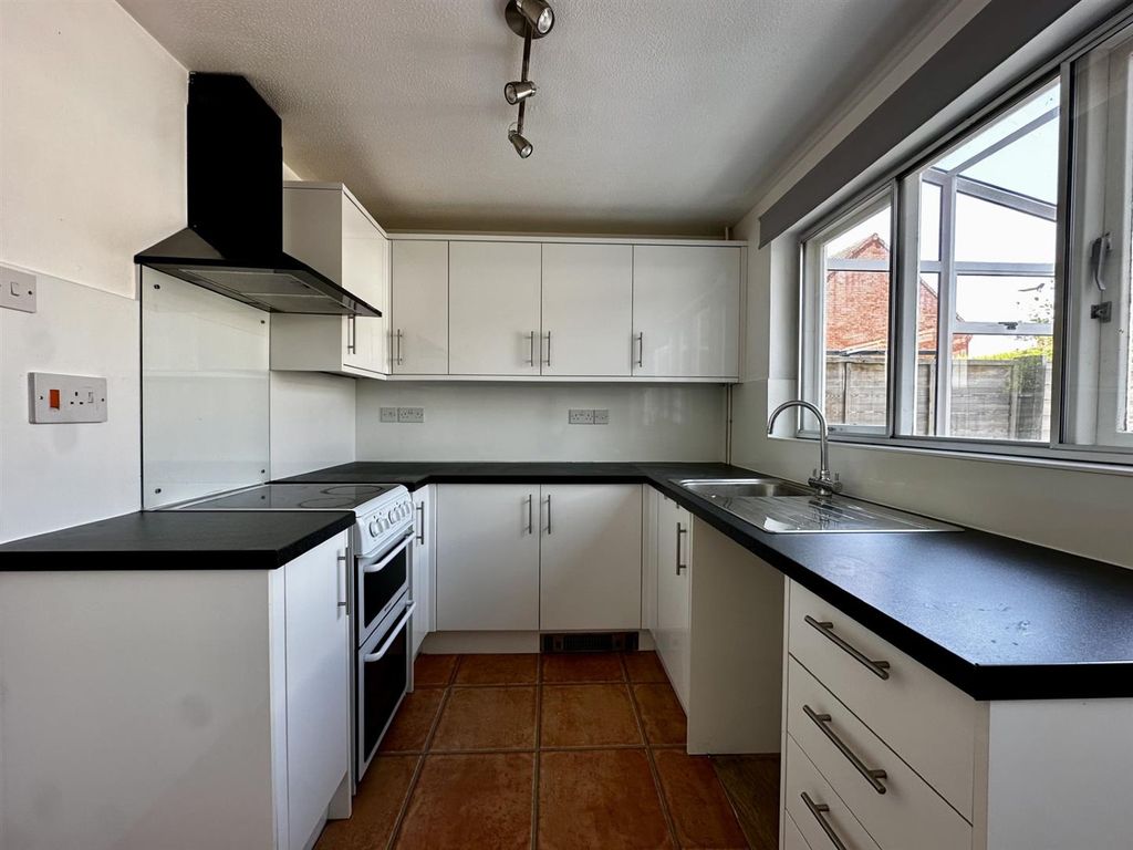 Property photo 2 of 14 6.Jpg
