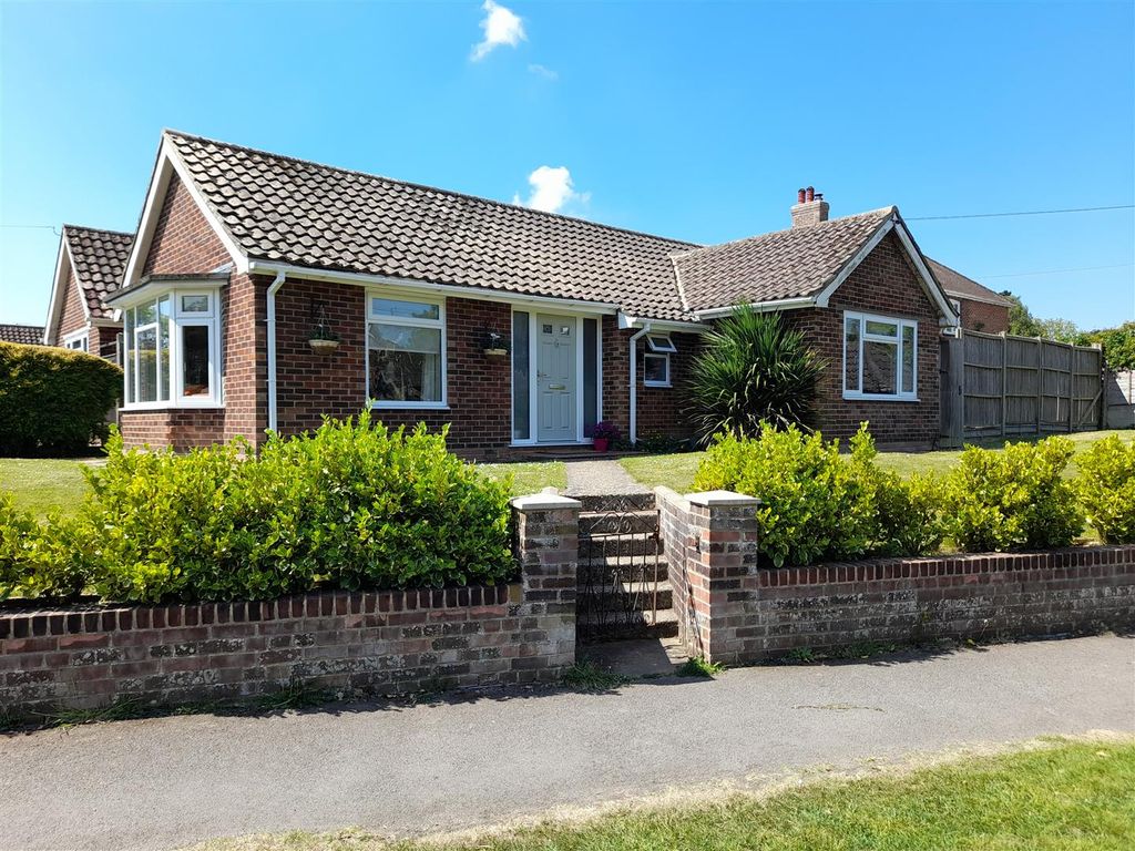 Property photo 1 of 17 Exterior 1.Jpg