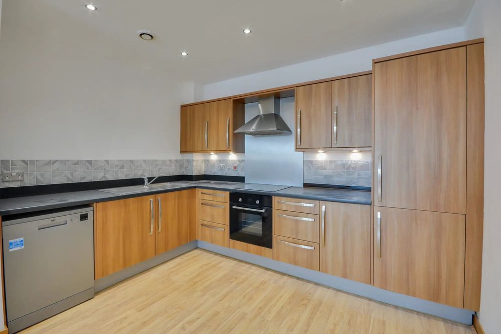 2 bed flat for saleDock Road, Seacombe CH41 photo 5