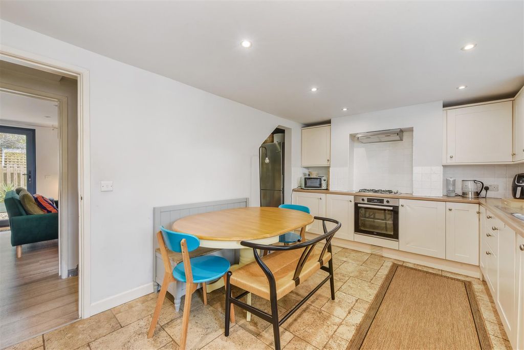 Property photo 3 of 21 Sketch_Ph11_6256073.Jpg