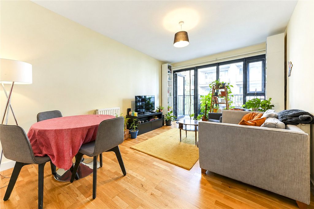 Property photo 2 of 15 Picture No. 47