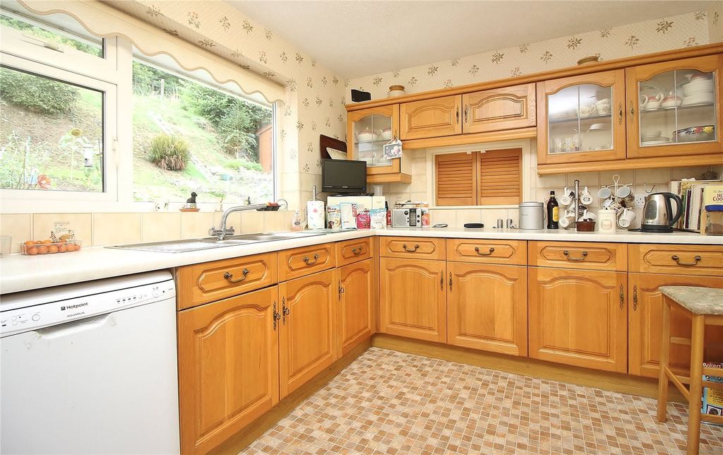 Property photo 3 of 26 Picture No. 04