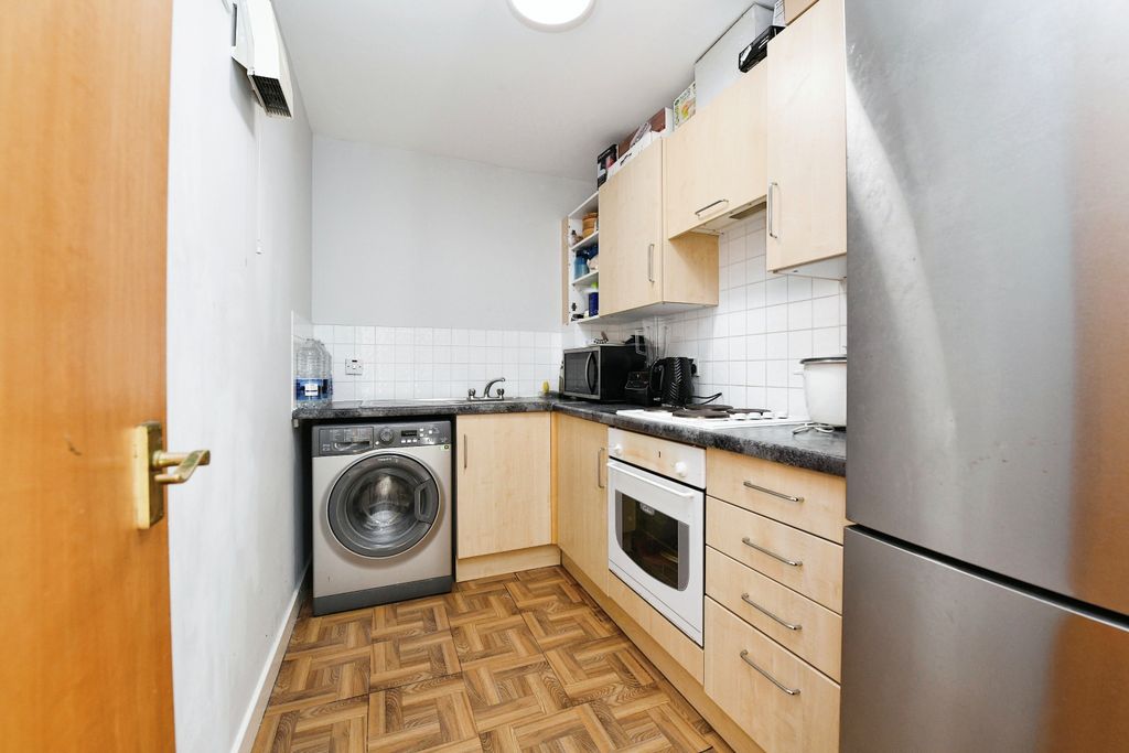 Property photo 2 of 13 Kitchen